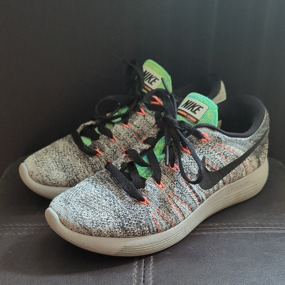 Nike LunarEpic Flyknit Low Lace Up Comfy Running Athletic Sneakers Size 6